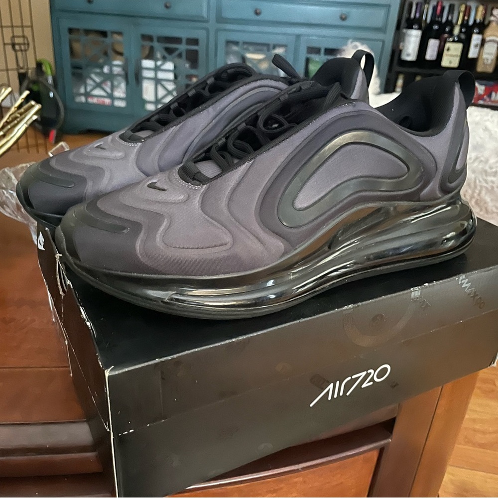 Nike Air Max 720